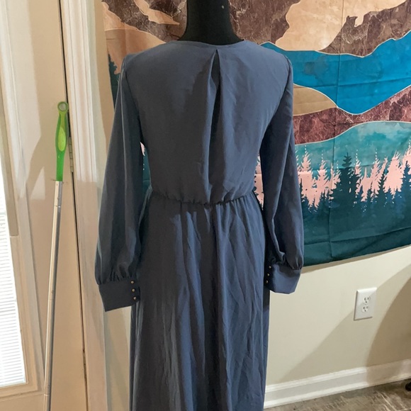 Beautiful floorlength evening gown. - Picture 6 of 8